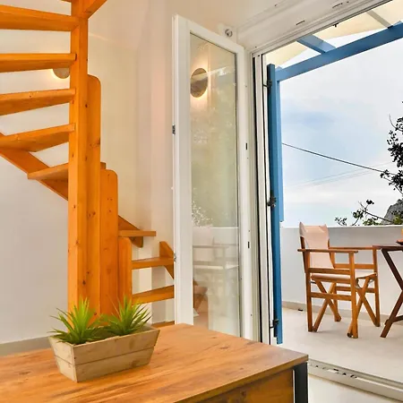 Apartment Serenite Santorini Getaway Offering 2 Bedrooms And Stunning Sea Views