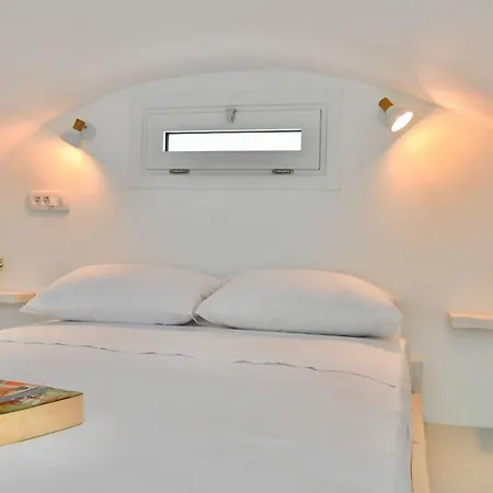 Apartment Serenite Santorini Getaway Offering 2 Bedrooms And Stunning Sea Views